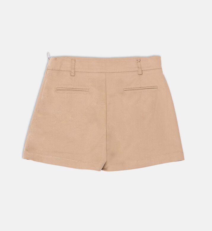 سكورت بقصّة عادية وطبعة شعار