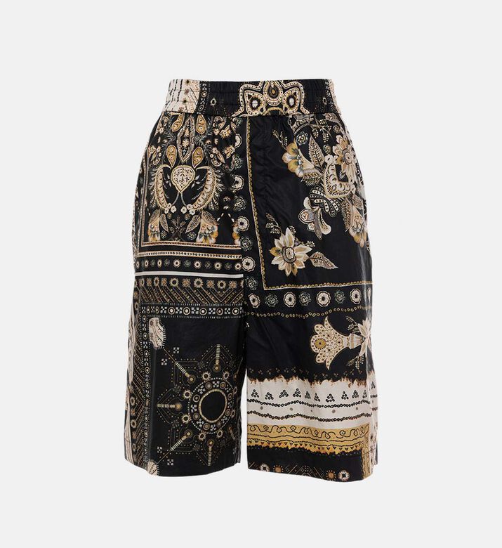 شورت قطن بطبعة غارلون