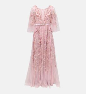 فستان بأكمام ثلاثة أرباع مطرزة بخرز