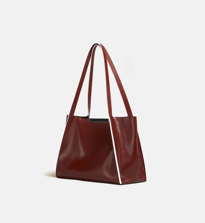 Leather Magnetic Closure Shoulder Bag