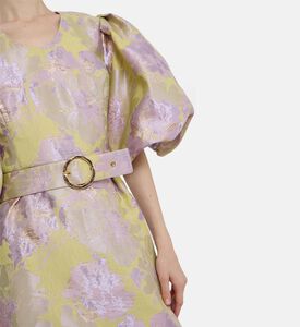 فستان بياقة بشكل في بطبعة أزهار