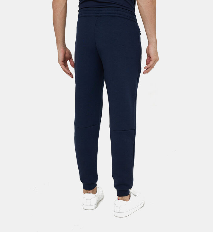 بنطال برباط بلوغو