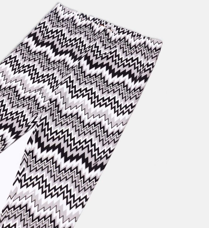 ليقنز قطن بطبعة متعرجة ليقنز قطن بطبعة متعرجة