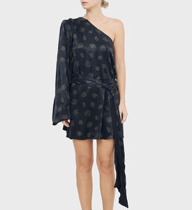 فستان قصير بأكمام منتفخة