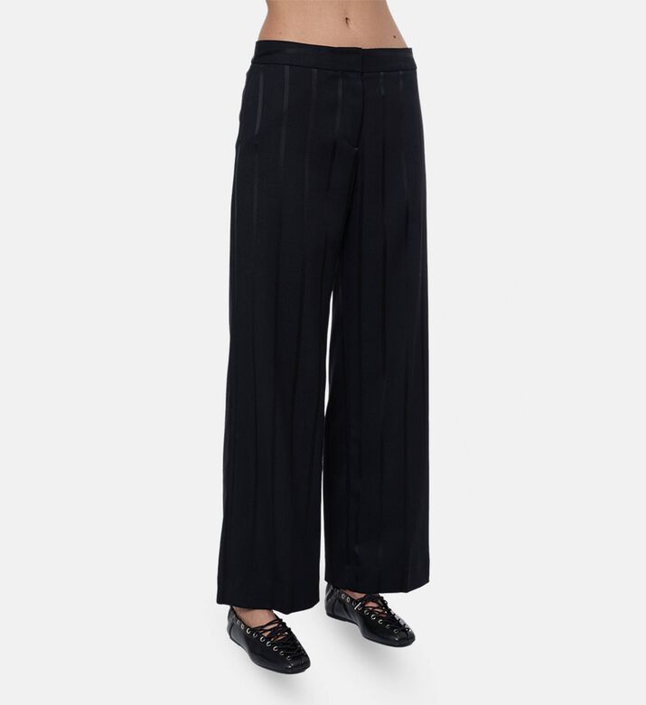 Samsoe Pant Sahay, Model View