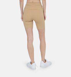 شورت بحزام على شكل حرف في