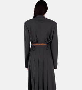 بليزر قصير مع وشاح جانبي