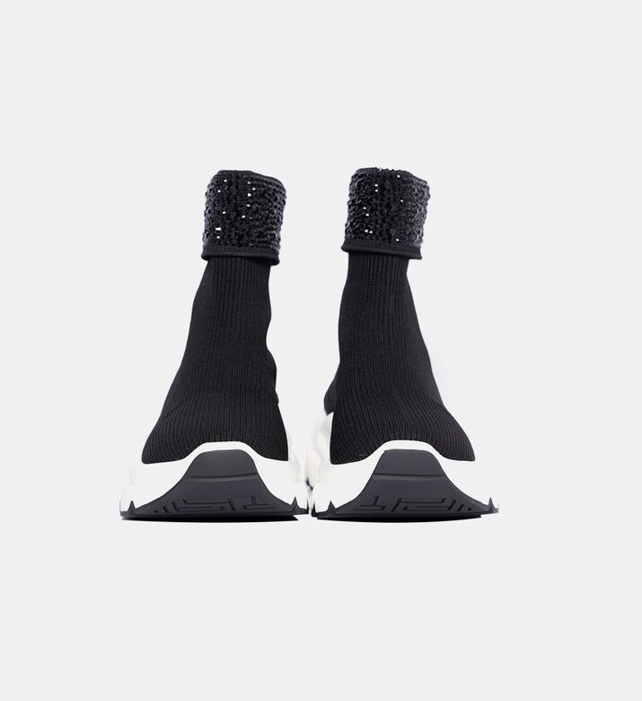 سنيكرز بنعل جلد بلون مغاير