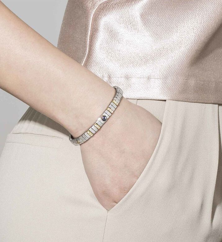 سوار من اللازورد