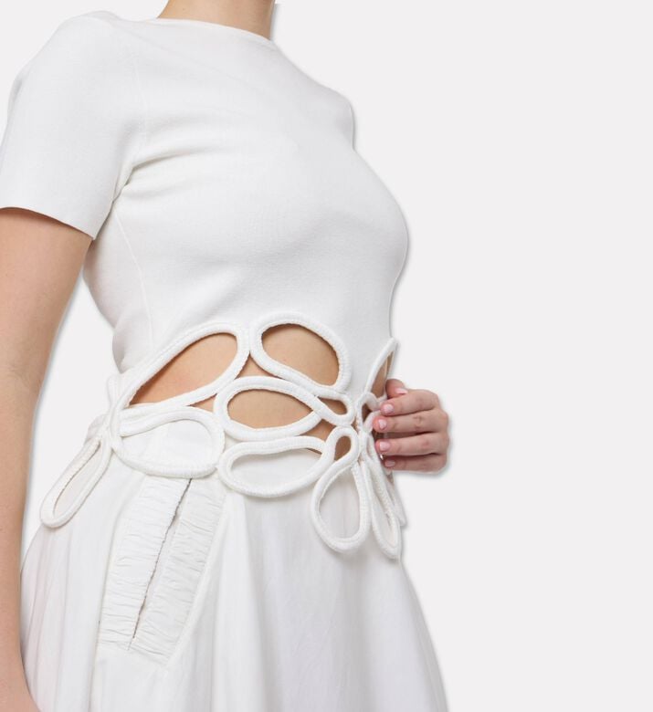 Cult Gaia Floral-embroidery Short-sleeve T-shirt, Off-white, M, Model View