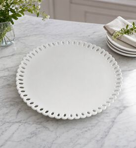 Thun Giulietta Carved Cake Plate, Model View