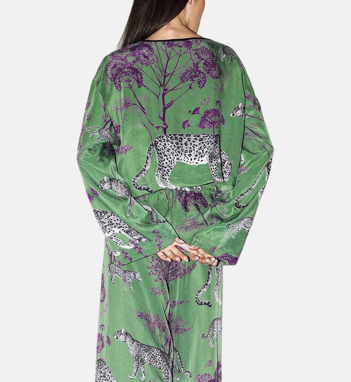 Niluu Ts Long, Model View