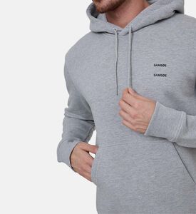 هودي قطن عضوي بقصّة ضيقة