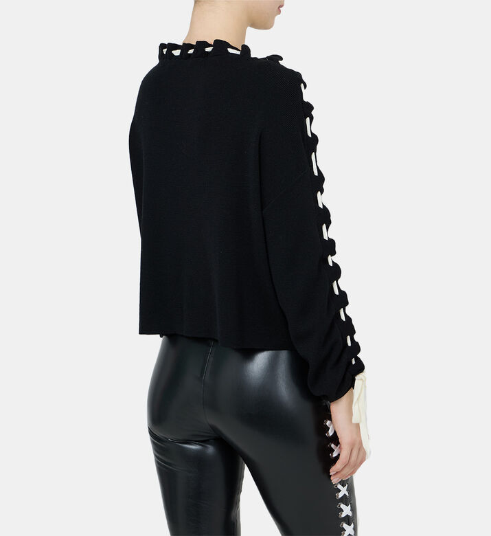 Calandra Ballon Lace-up Sleeve Pullover Calandra Ballon Lace-up Sleeve Pullover