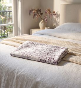 Dea Glicine Cotton Sateen Euro Sham, Pink, Model View