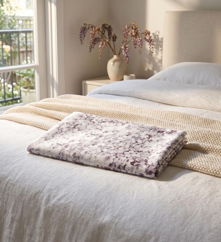 Dea Glicine Cotton Sateen Euro Sham, Pink, Model View