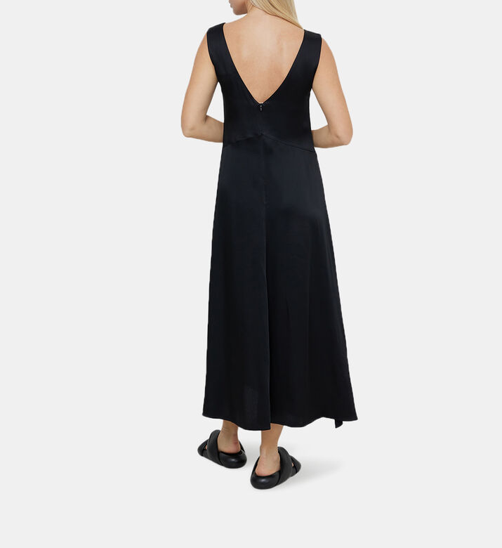 Sleeveless Boat Neck Midi Dress