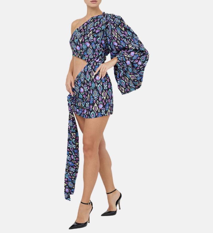 فستان قصير مربوط بتفاصيل عرقية