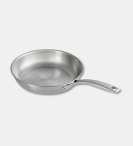 Le Creuset Essential 3-ply Uncoated Frying Pan, Silver, 24-cm, Packshot View