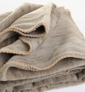 Home Deco and More Acro Cotton Acrylic Throw, Packshot View