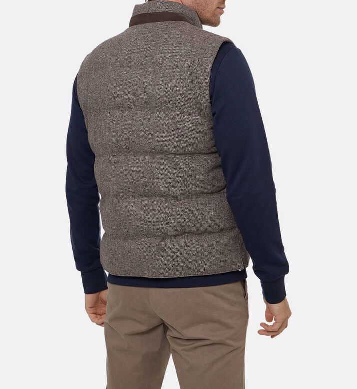 Hackett London Logo-embroidery Padded Sleeveless Vest, Model View