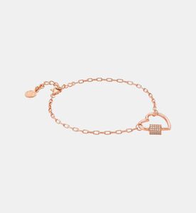 سوار على شكل قلب