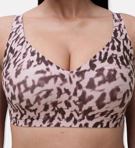 Chantelle Adjustable Straps V-neck Bra, Pink, L, Model View