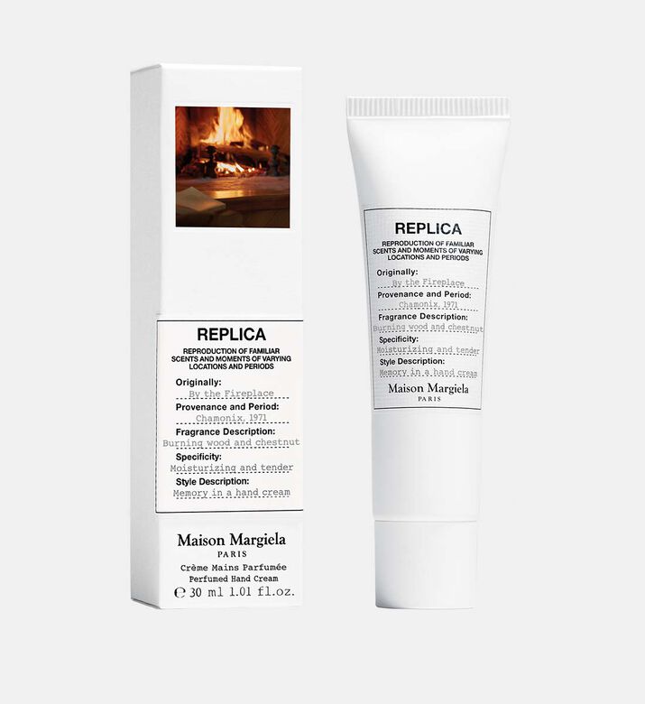 Replica By The Fire Hand Cream
