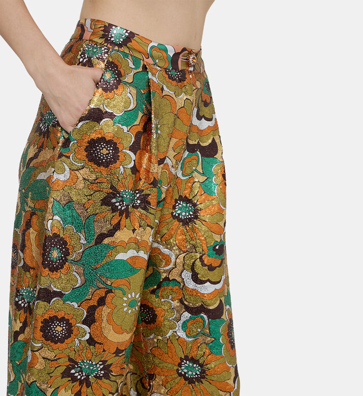 بنطال واسع الساقين مزين بترتر بأزهار