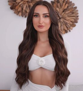 Youmi Beauty La Mel Clip-in Hair Extension, Packshot View
