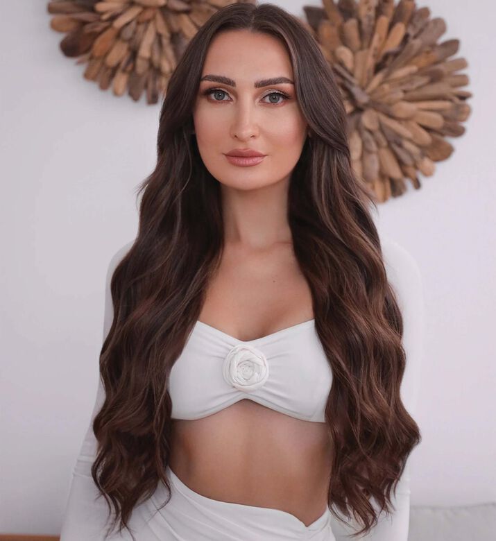 Youmi Beauty La Mel Clip-in Hair Extension, Packshot View
