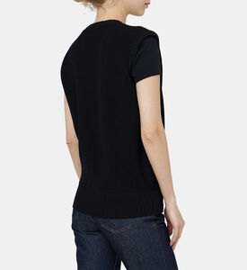 كنزة منسوجة مزين برقعة لوغو أمامية