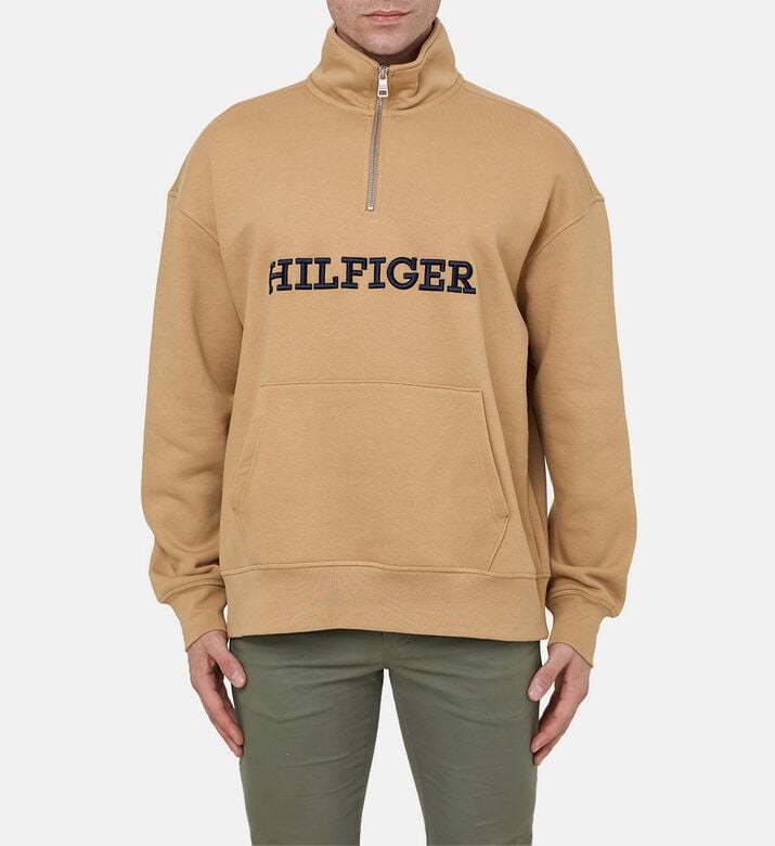 سويت شيرت هيلفيغر مونوتايب بياقة عالية سويت شيرت هيلفيغر مونوتايب بياقة عالية