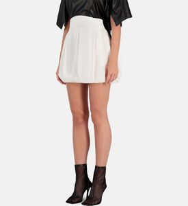 تنورة قصيرة مربعة منفوخة بطيات واسعة