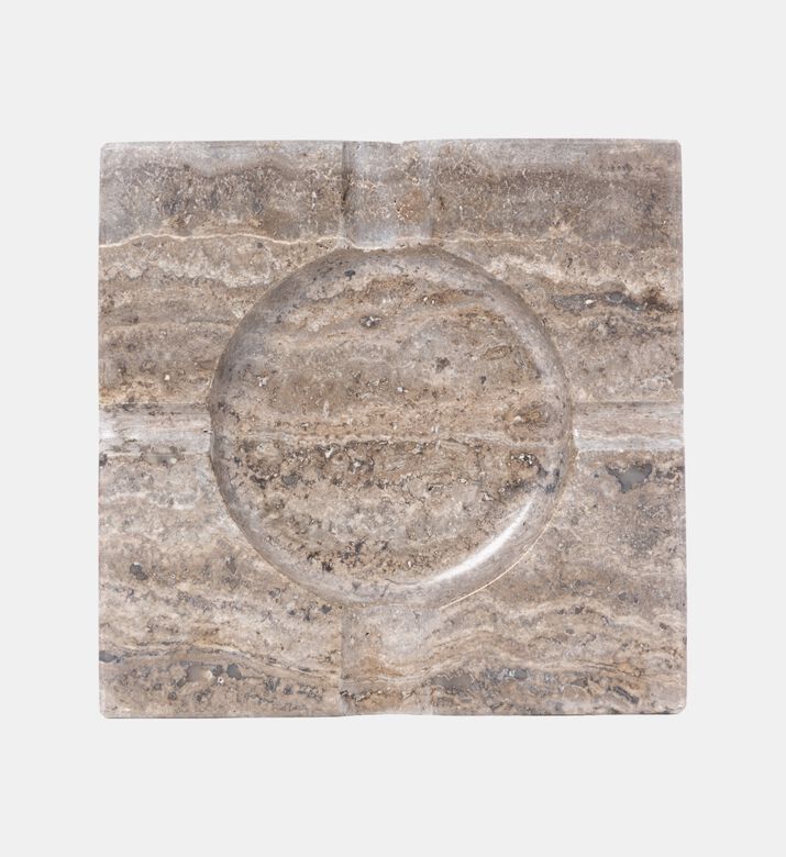 منفضة سجائر رخامية بلمسة لامعة