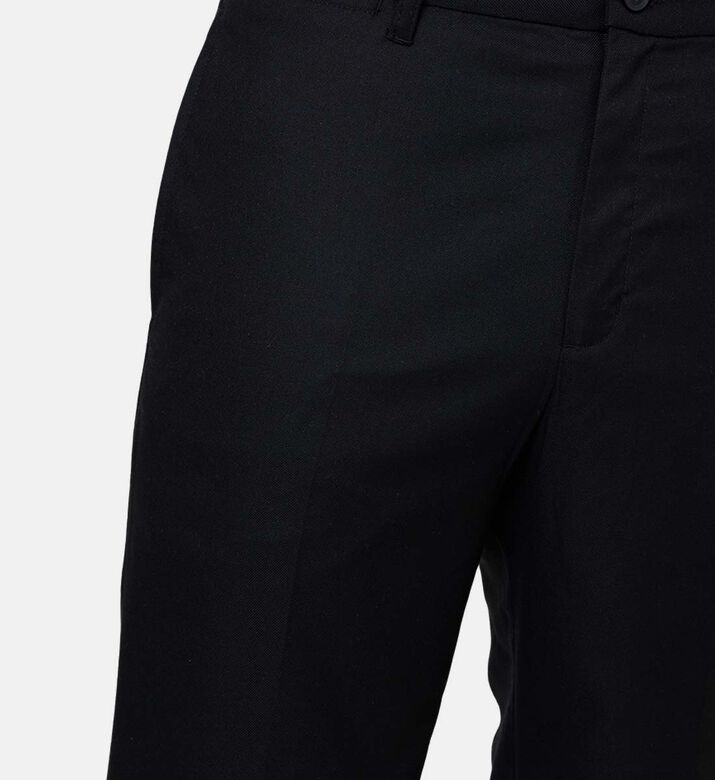 بنطال جوني واسع الساقين