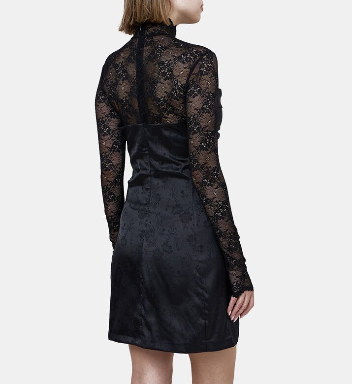 فستان منسدل الخصر دانتيل لافانا