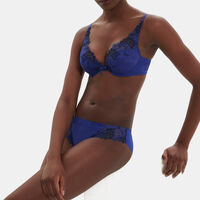 Wish Embroidered Bush Up Bra