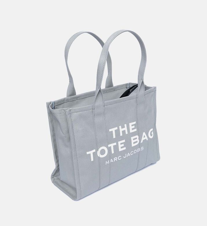 حقيبة يد كبيرة ملونة