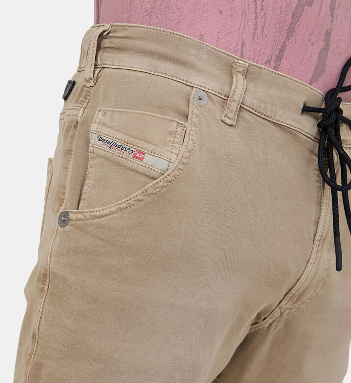 بنطال جينز رياضي كرولي ضيق