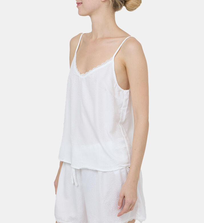 بلوزة بحزام دانتيل مفصل