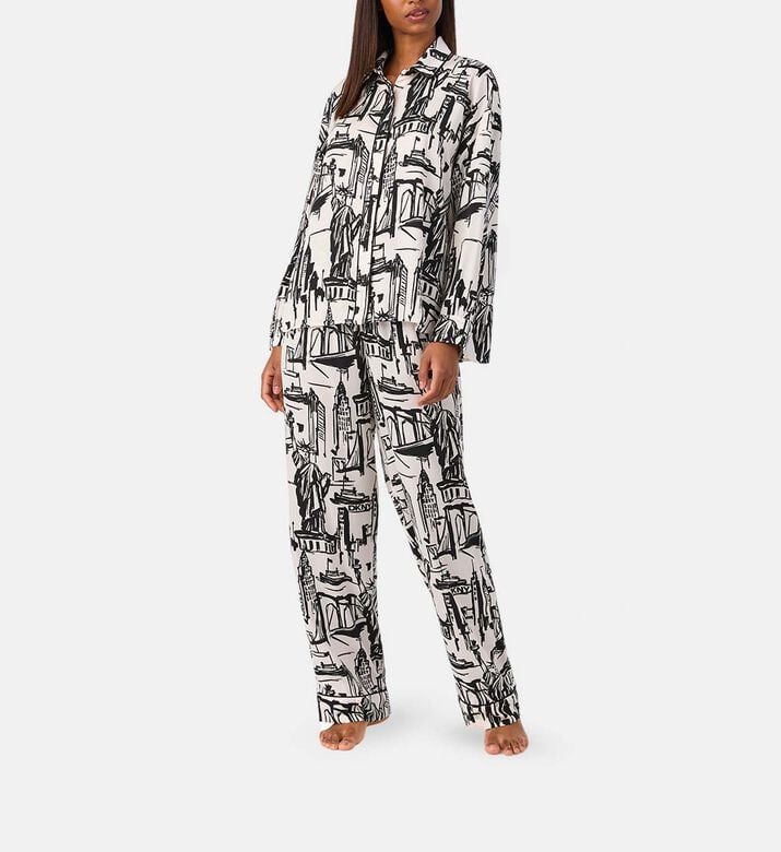 DKNY Set Pj, Model View