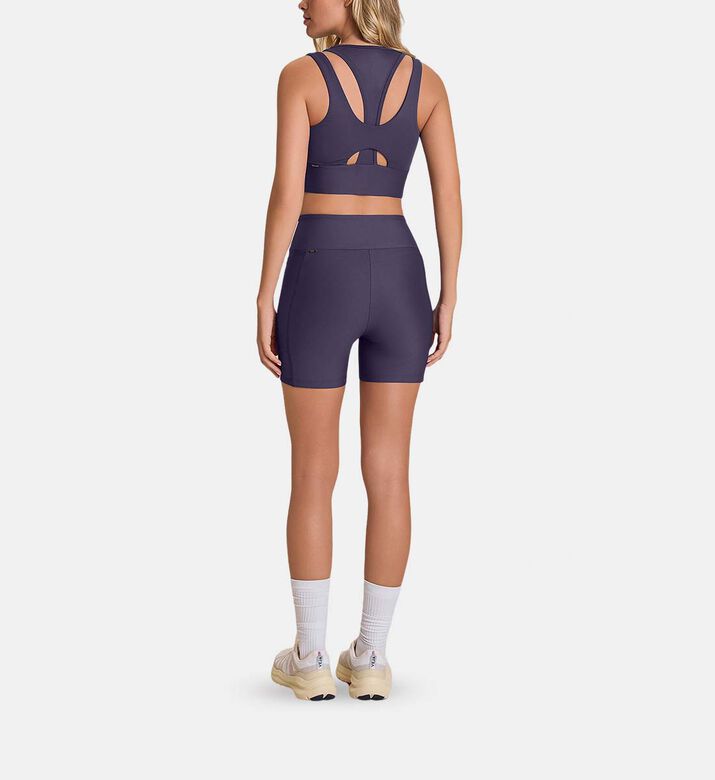 LIVE! Side Pocket Mid-thigh Shorts, Blue, M, Model View LIVE! Side Pocket Mid-thigh Shorts, Blue, M, Model View