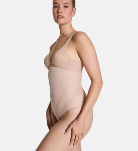 Spanx Thong, Model View