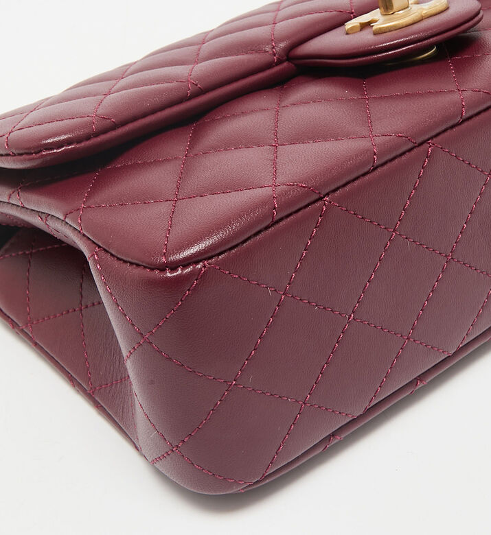 Chanel Preowned Coco Chanel Quilted Leather Medium Flap Bag, Packshot View