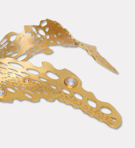 Raife Necklace Throne, Packshot View