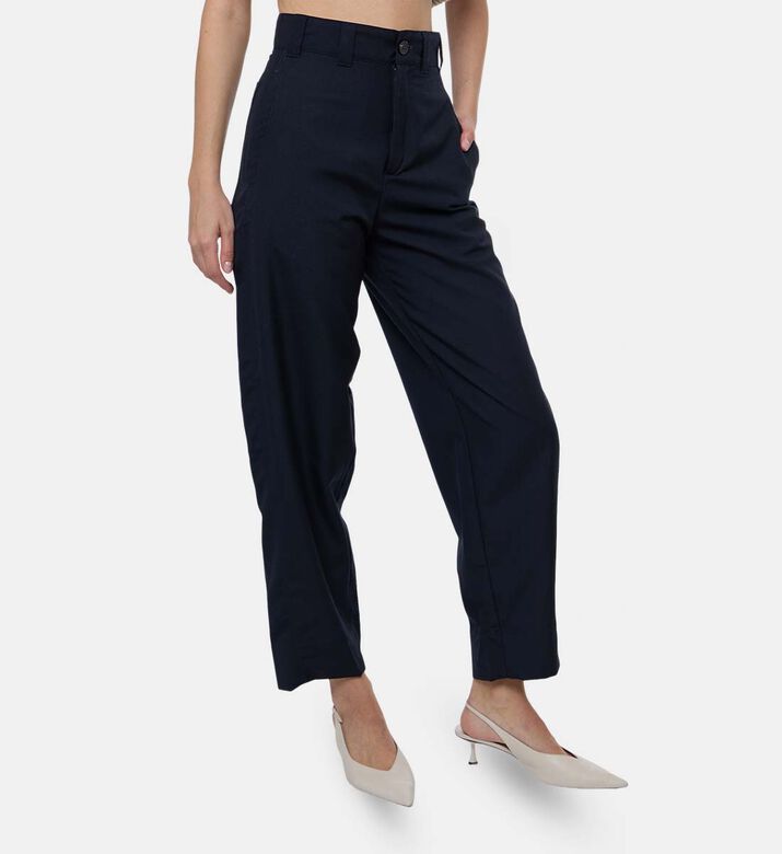 Soeur Pant Alouette, Model View