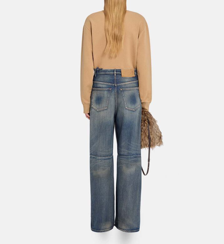 بنطال جينز واسع الساقين بغسل متوسط