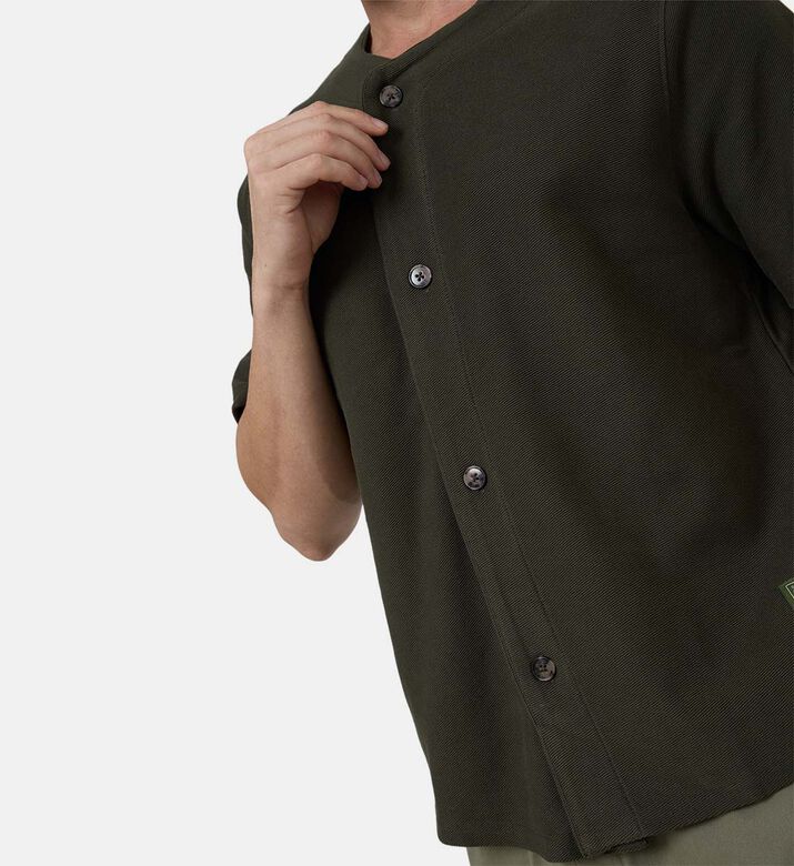 قميص بيسبول بأكمام قصيرة