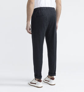 بنطال بحزام خصر مطاطي بقصة عادية